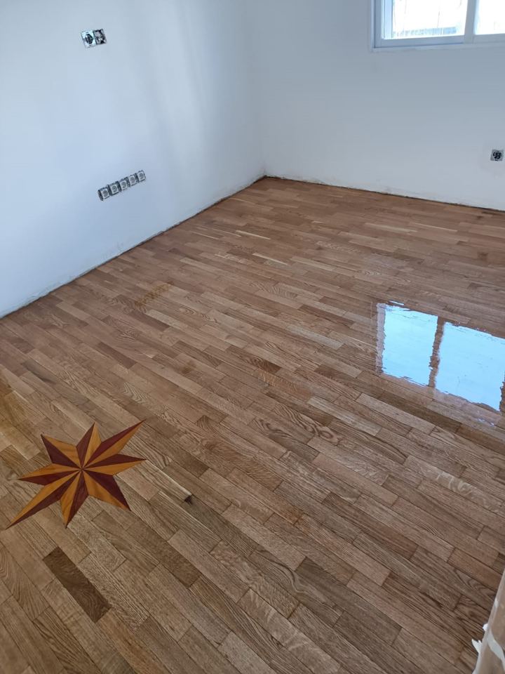 Parquet en espiga y damas